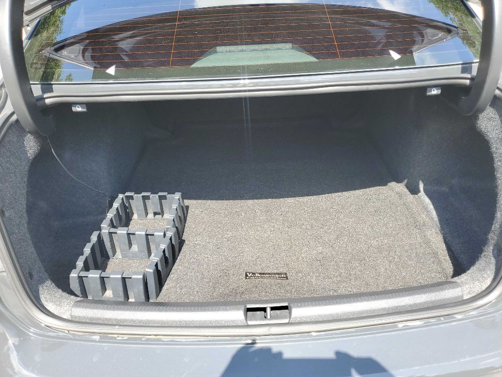 2015 Volkswagen Passat Image 23