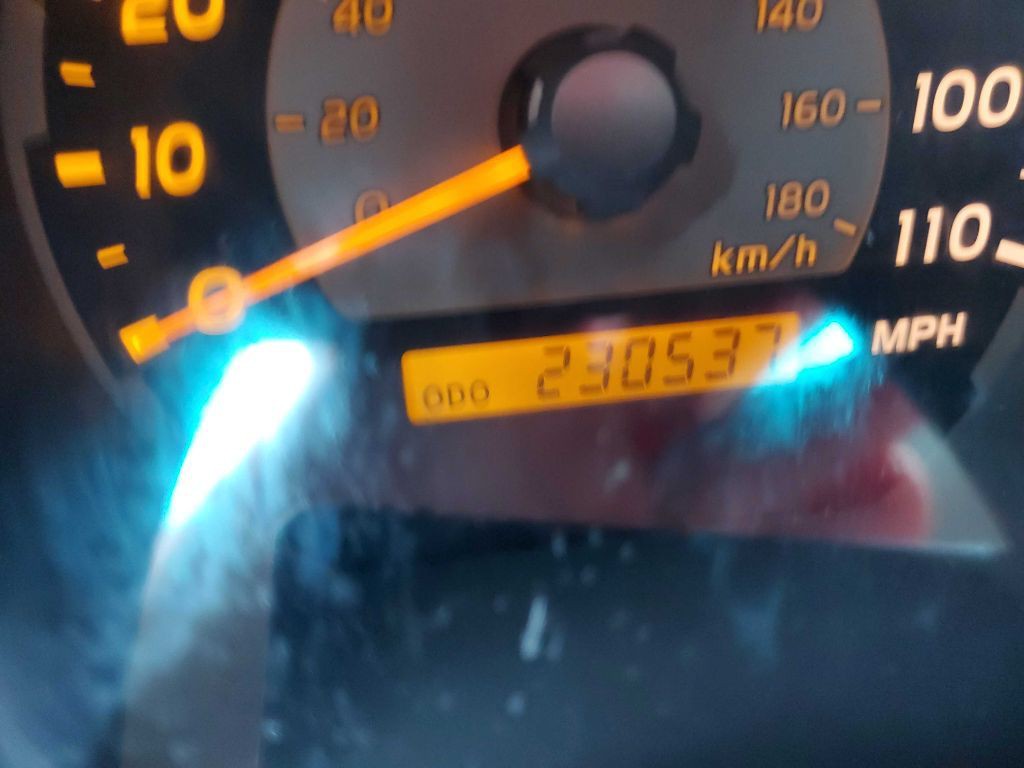 2004 Toyota 4Runner Image 33