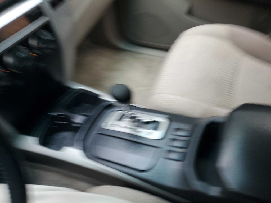 2004 Toyota 4Runner Image 35