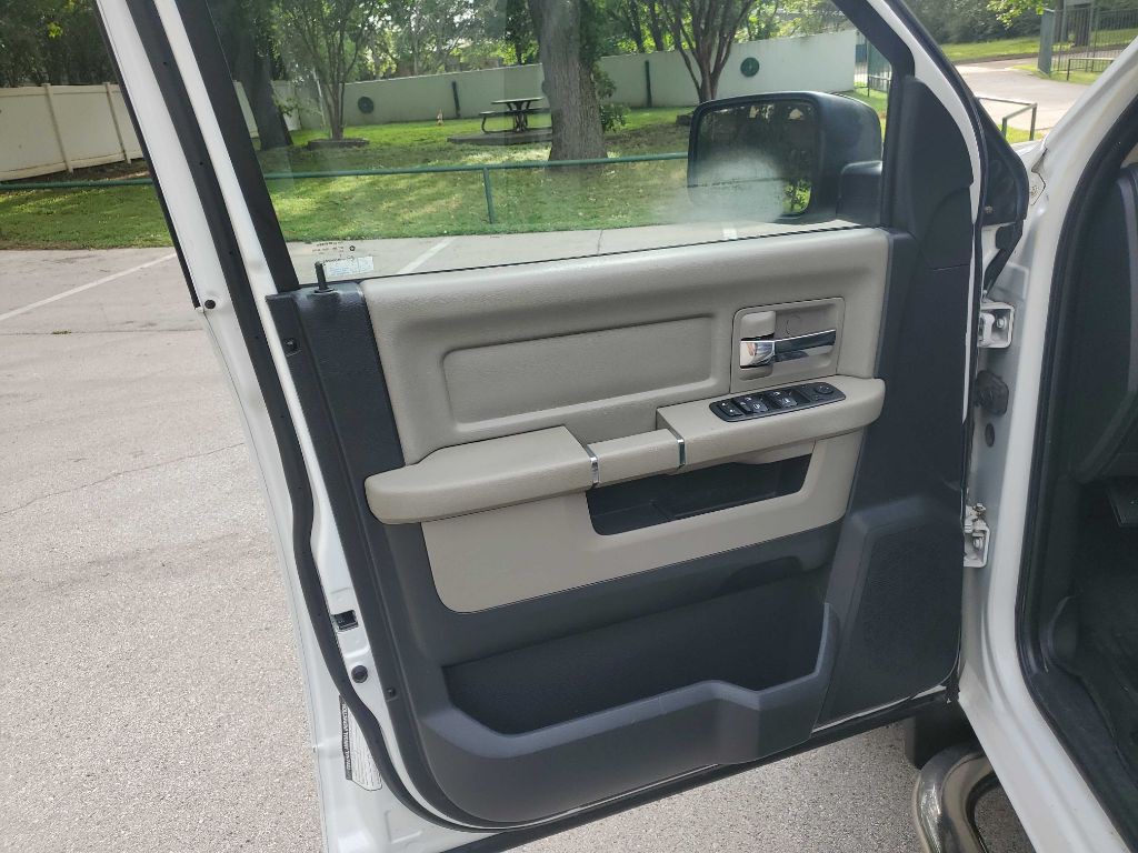2012 Dodge Ram 1500 Image 21