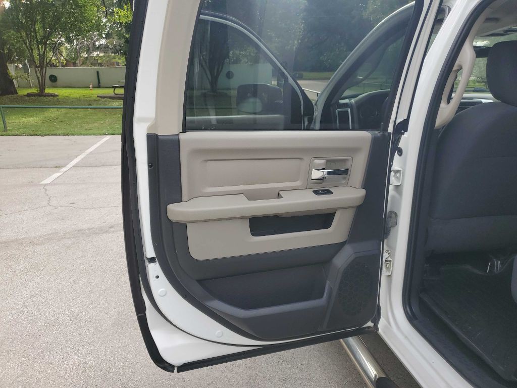 2012 Dodge Ram 1500 Image 24