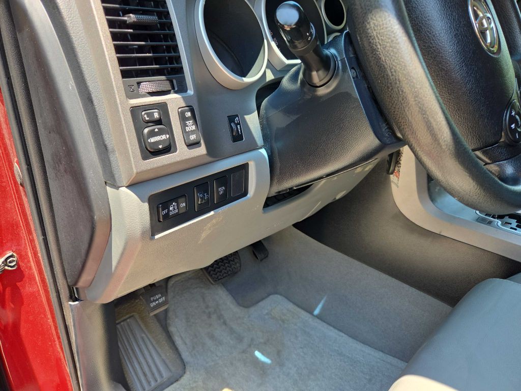 2010 Toyota Tundra Image 34