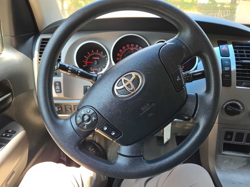 2010 Toyota Tundra Image 35