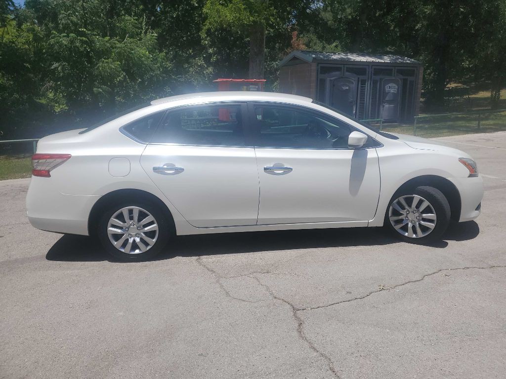 2014 Nissan Sentra Image 7