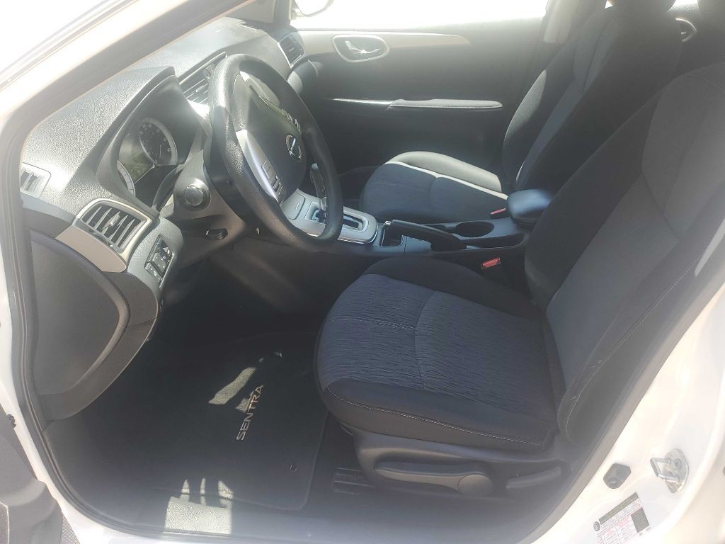 2014 Nissan Sentra Image 18