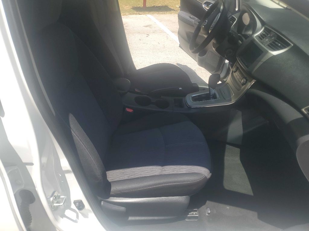 2014 Nissan Sentra Image 27