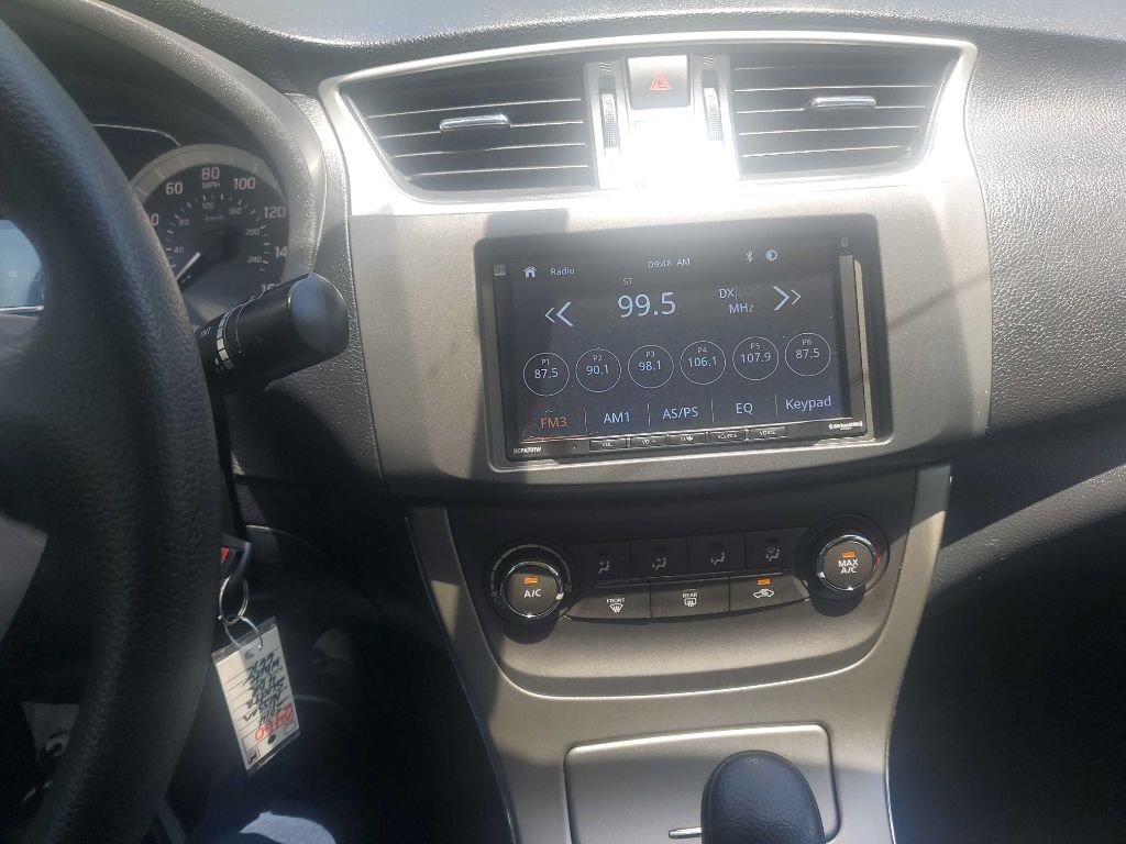 2014 Nissan Sentra Image 30