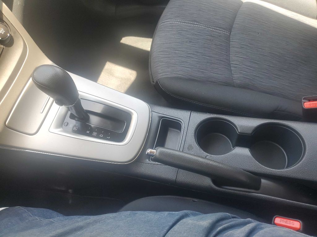 2014 Nissan Sentra Image 32