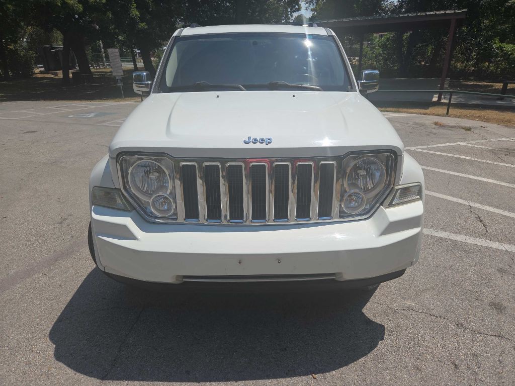 2010 Jeep Liberty Image 9