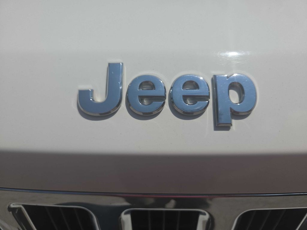 2010 Jeep Liberty Image 11