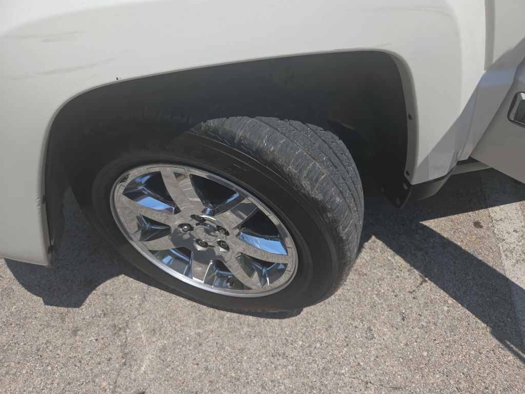 2010 Jeep Liberty Image 13
