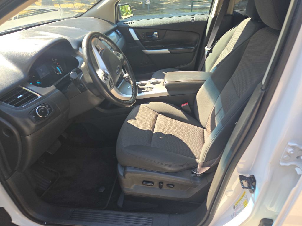 2013 Ford Edge Image 11