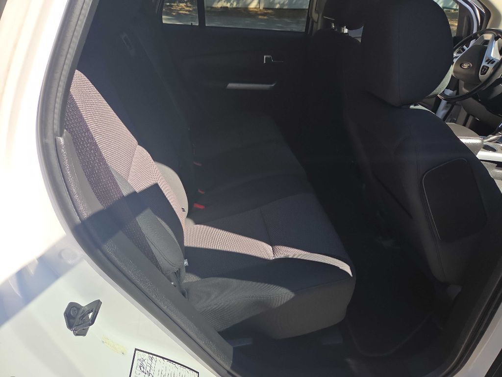 2013 Ford Edge Image 16
