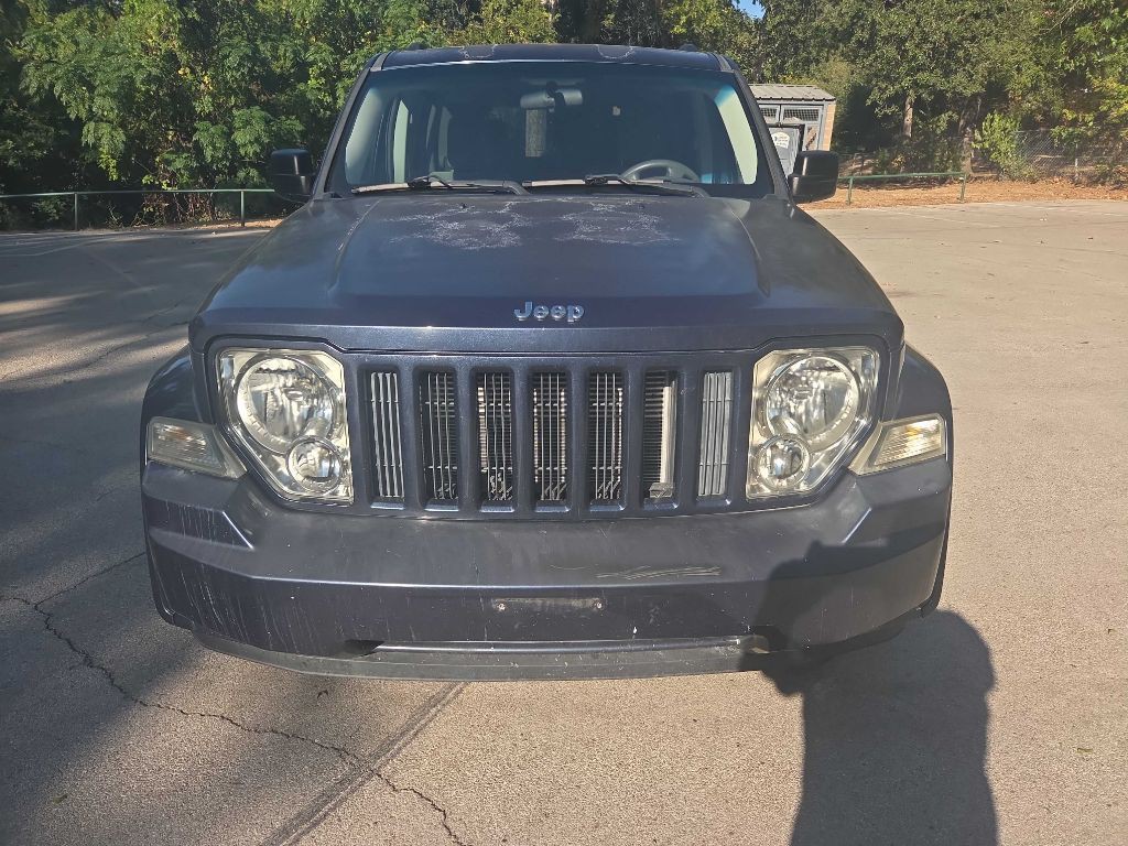 2008 Jeep Liberty Image 9