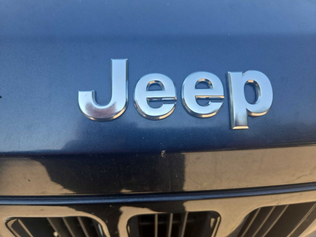 2008 Jeep Liberty Image 10