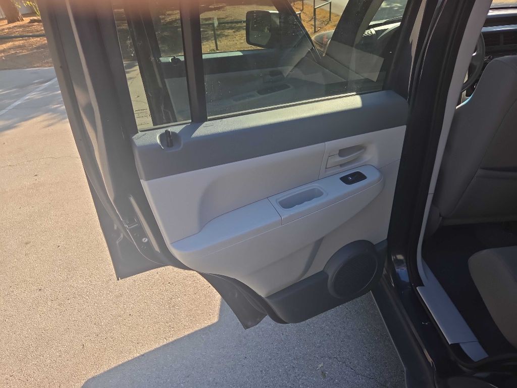 2008 Jeep Liberty Image 22