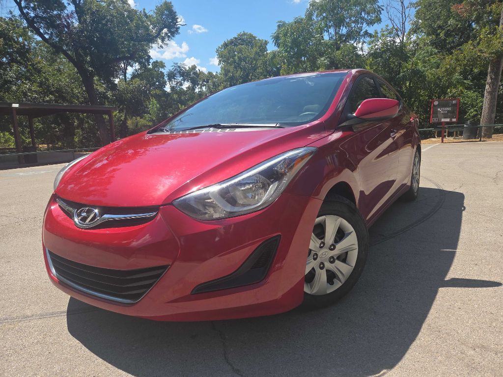 2016 Hyundai Elantra Image 1