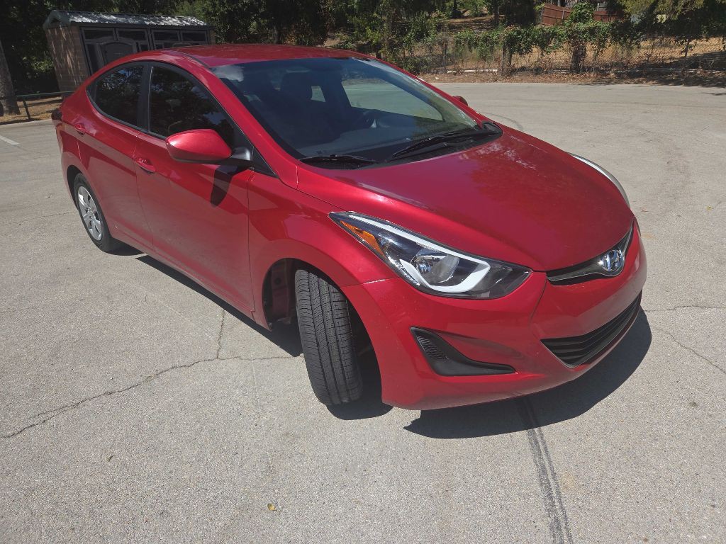 2016 Hyundai Elantra Image 8