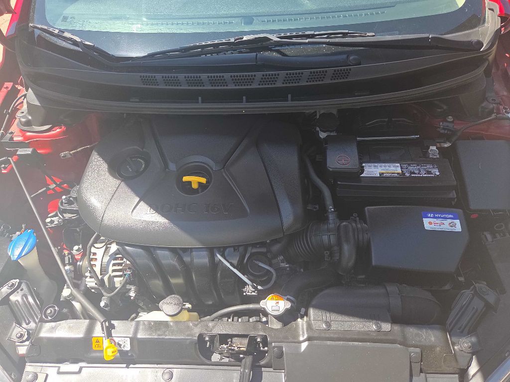 2016 Hyundai Elantra Image 10