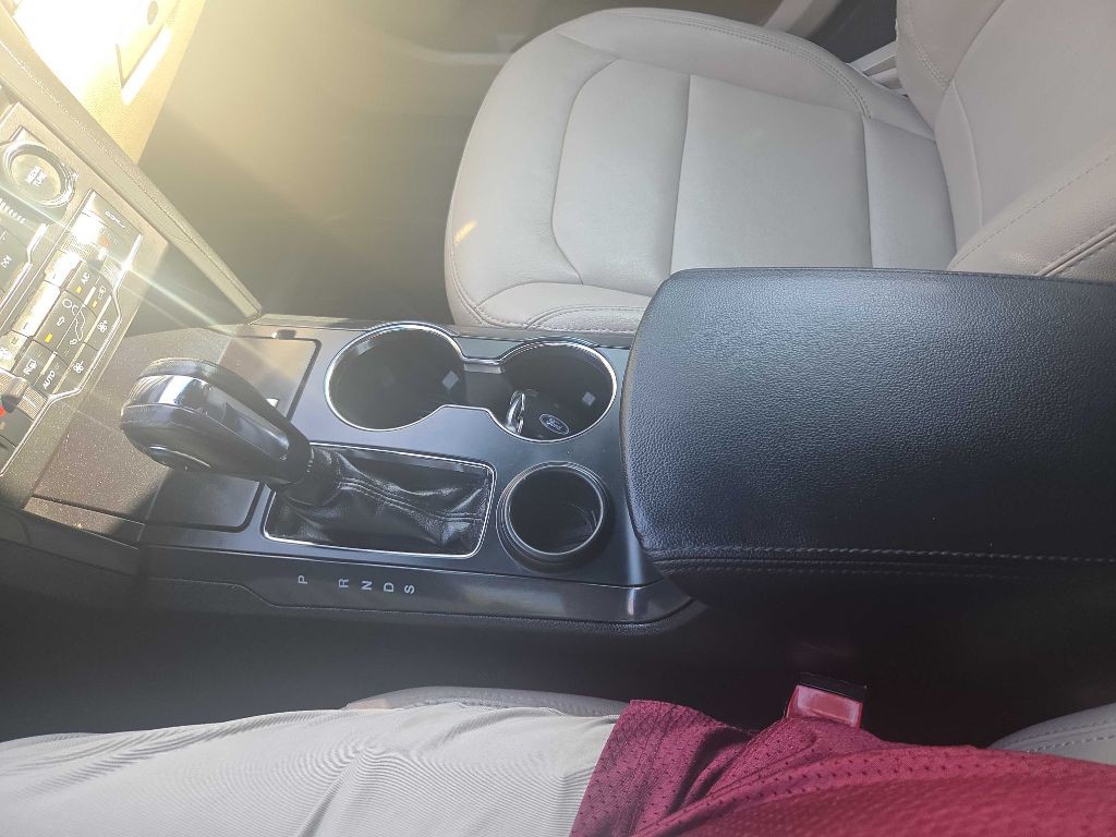 2018 Ford Explorer Image 36