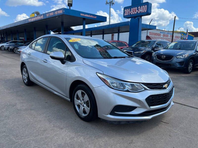 2018 Chevrolet Cruze Image 1
