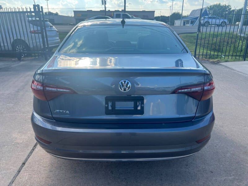 2019 Volkswagen Jetta Image 8