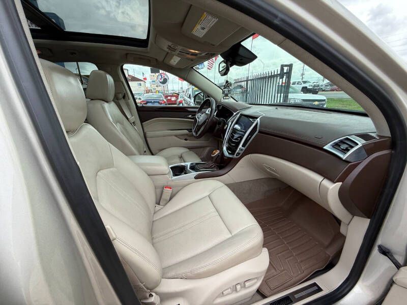 2014 Cadillac SRX Image 10