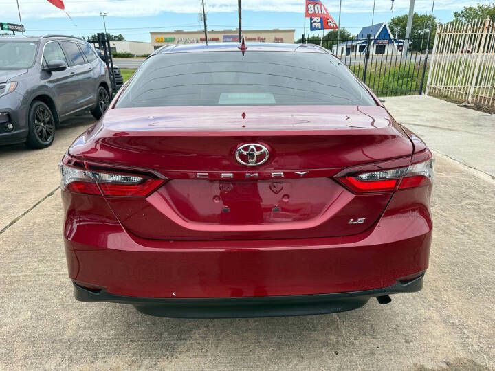 2022 Toyota Camry Image 8