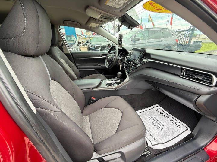 2022 Toyota Camry Image 10