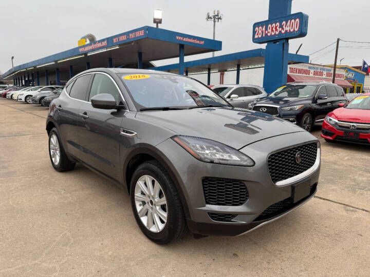 2018 Jaguar E-pace Image 1