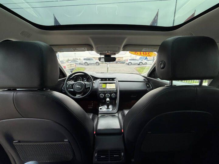 2018 Jaguar E-pace Image 14