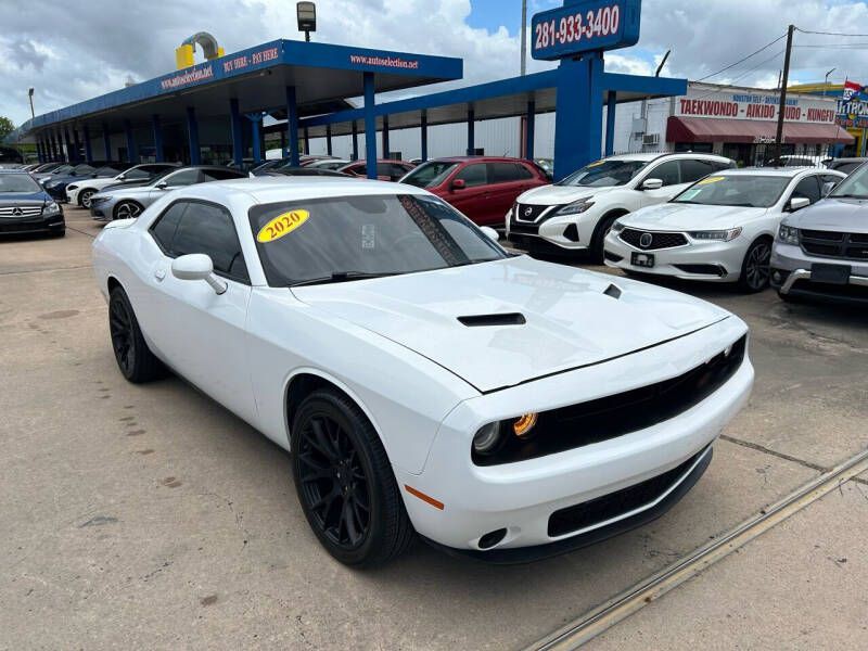2020 Dodge Challenger Image 1