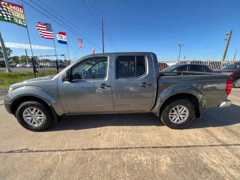 2017 Nissan Frontier Image 4