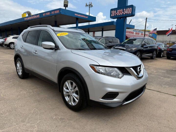 2015 Nissan Rogue Image 1