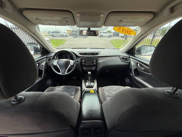 2015 Nissan Rogue Image 11