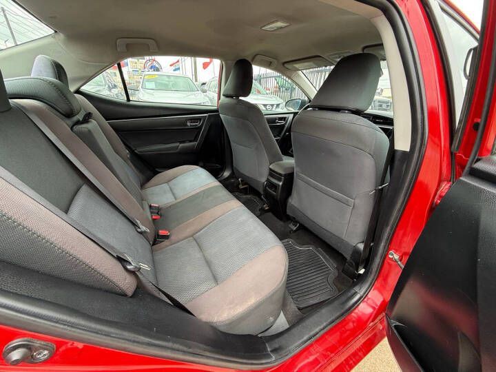 2018 Toyota Corolla Image 11