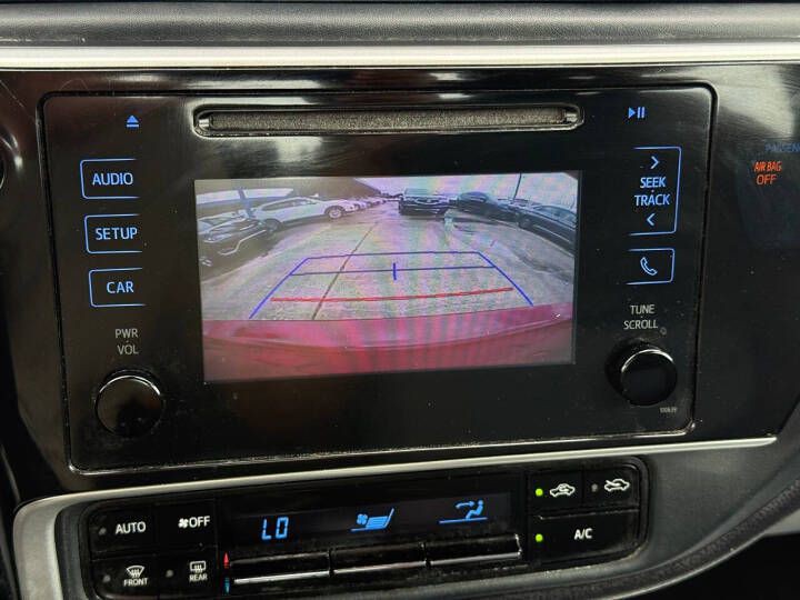 2018 Toyota Corolla Image 18