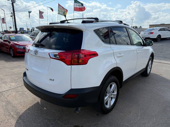 2013 Toyota Rav4 Image 6