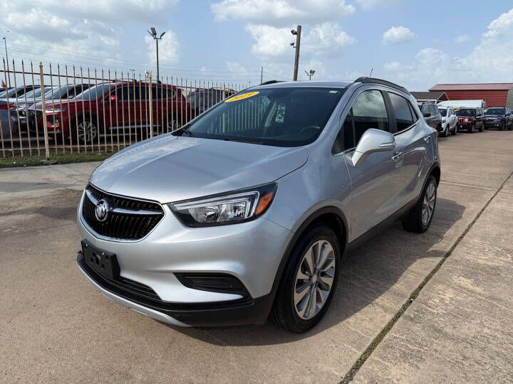 2019 Buick Enclave Image 2