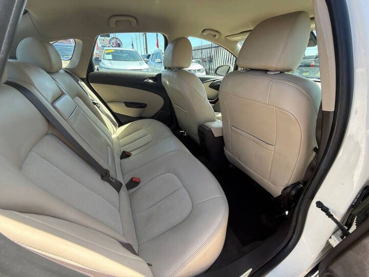 2016 Buick Verano Image 12