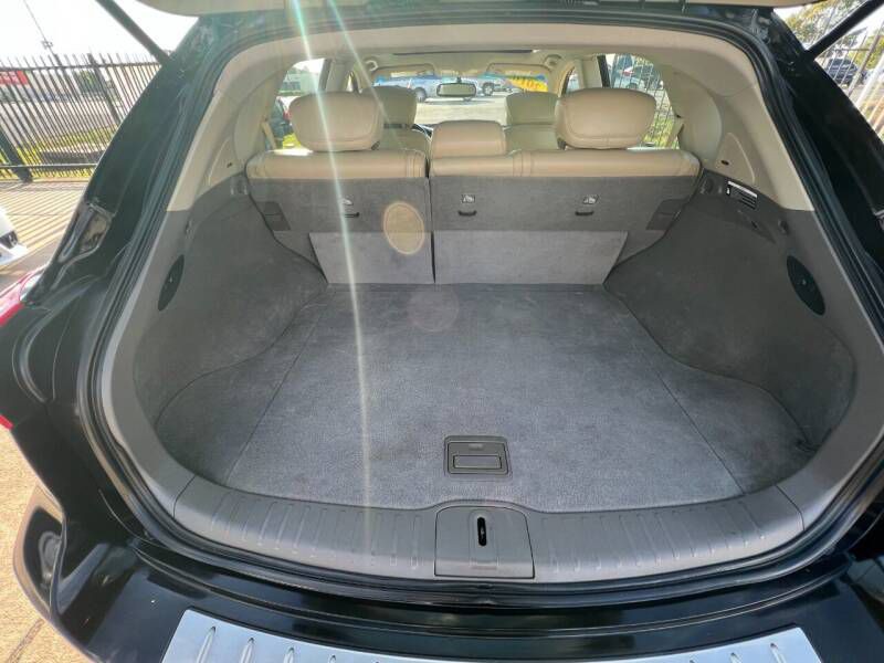 2016 INFINITI QX50 Image 15