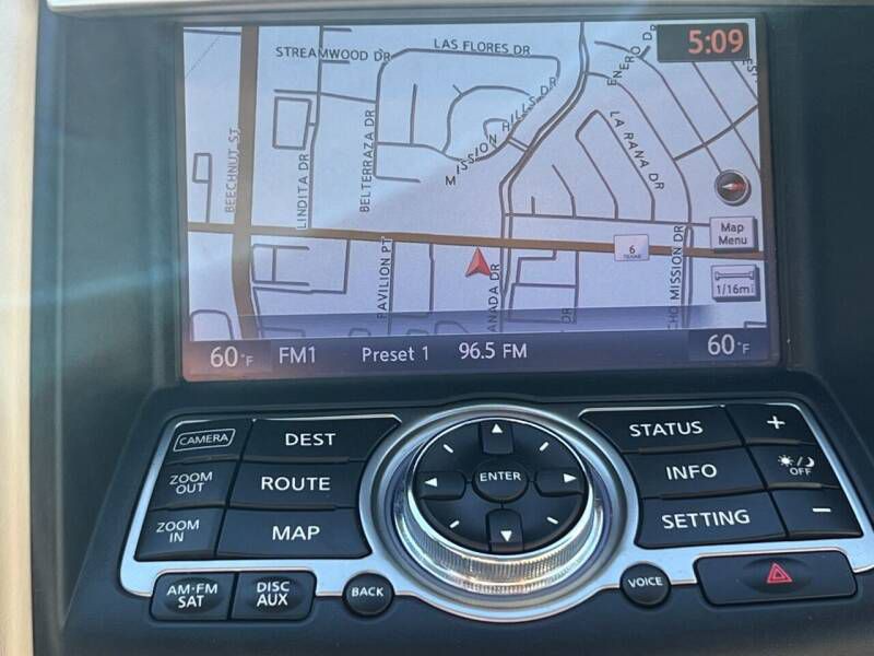 2016 INFINITI QX50 Image 17