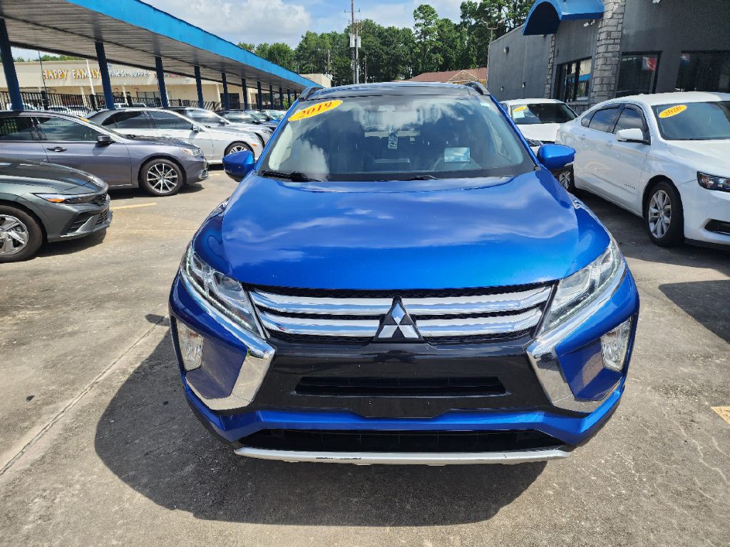 2019 Mitsubishi Eclipse Image 3