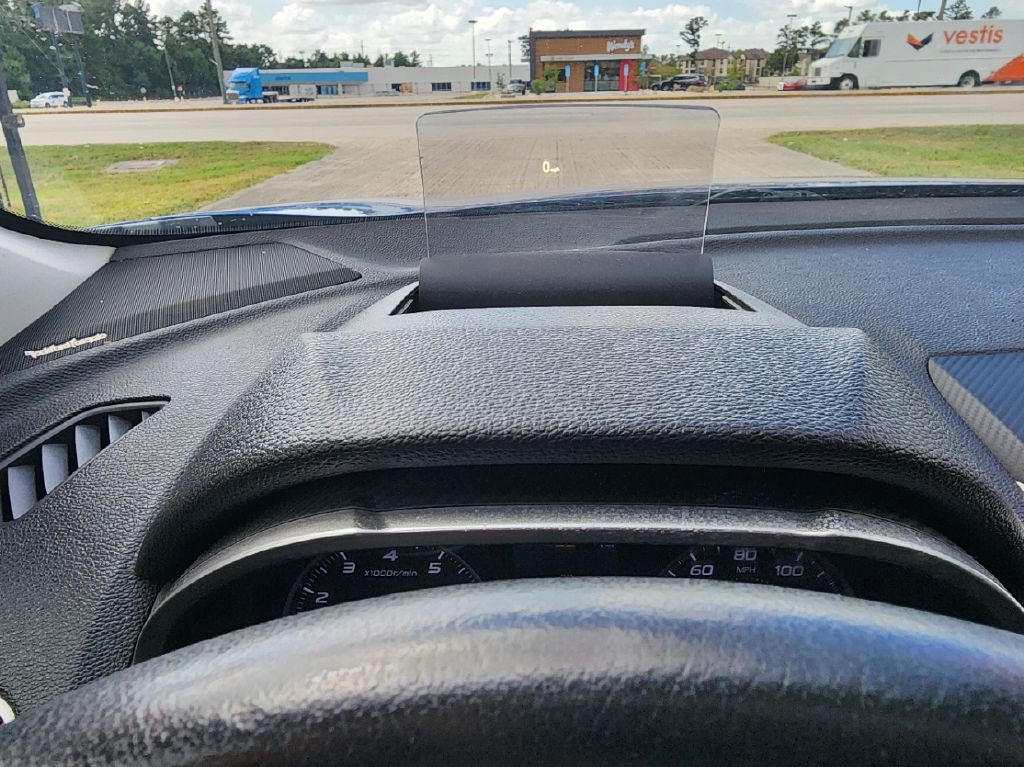 2019 Mitsubishi Eclipse Image 22