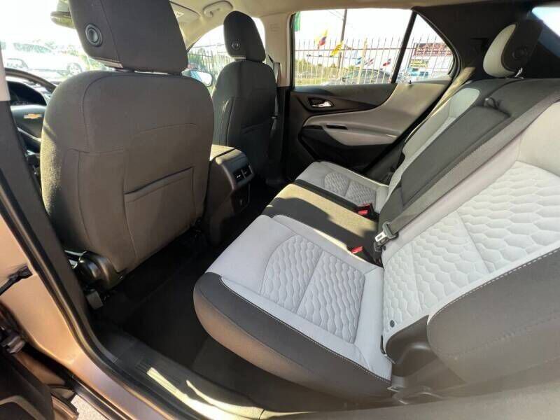 2018 Chevrolet Equinox Image 12