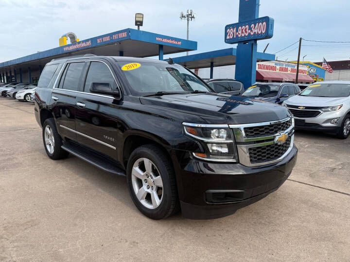 2019 Chevrolet Tahoe Image 1