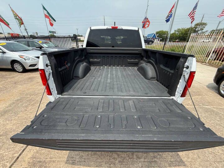 2017 Ford F-150 Image 14