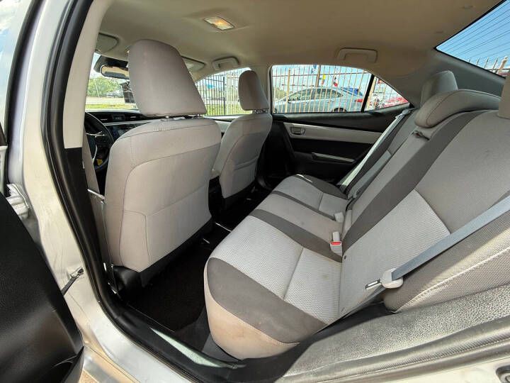 2017 Toyota Corolla Image 13