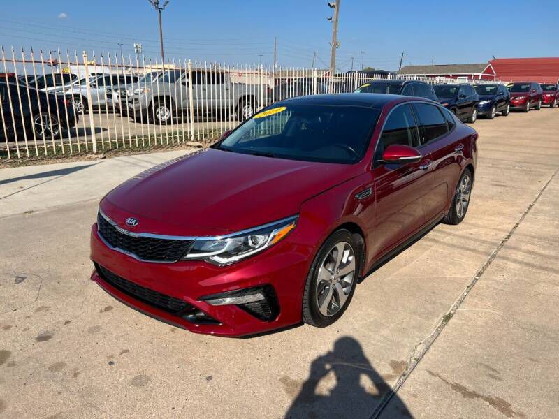 2019 Kia Optima Image 2