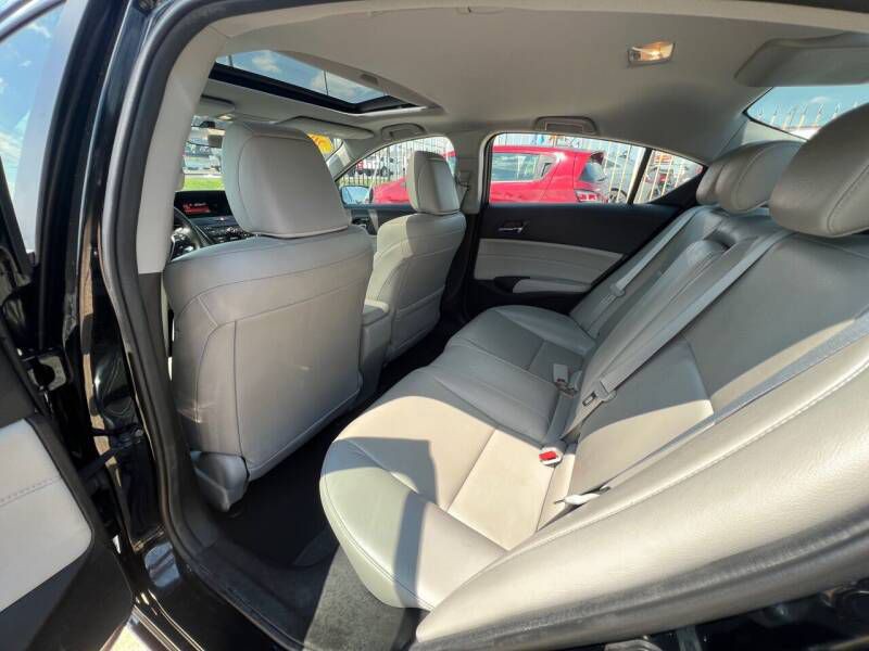 2016 Acura ILX Image 13